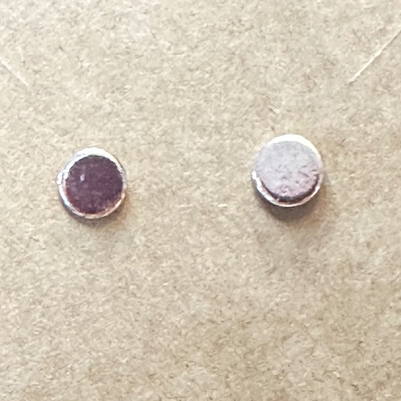 2/$15 Copper disc post/stud earrings. - Picture 1 of 6